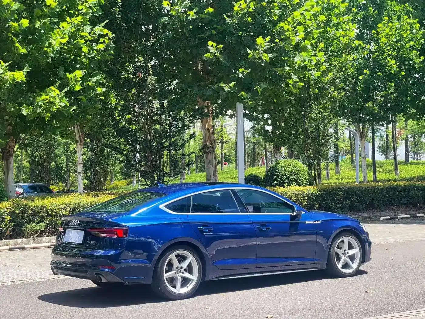 2017 Audi A5 Imported Coupe 40 TFSI Fashion Edition — миниатюра 7