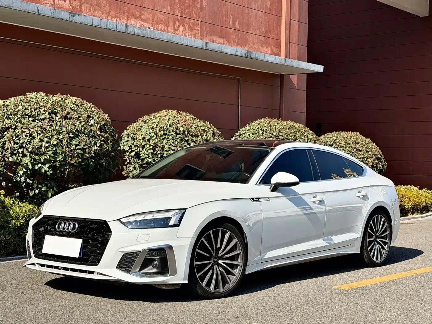 Audi A5 (Imported) 2023 Sportback 40 TFSI quattro Luxury Dynamic — миниатюра 1