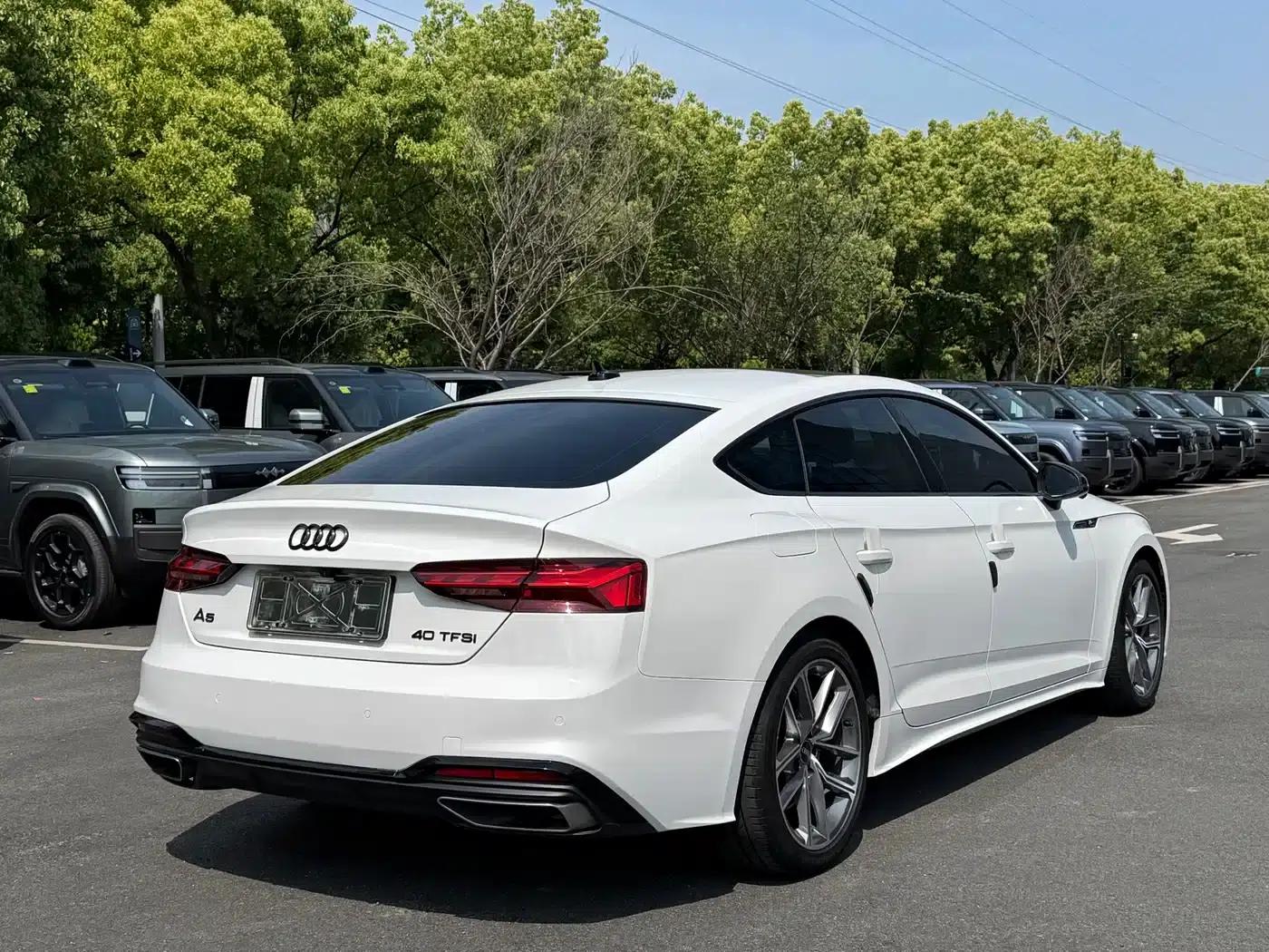 2021 Audi A5 Sportback 40 TFSI (Imported) - Fashionable and Dynamic Model — миниатюра 18