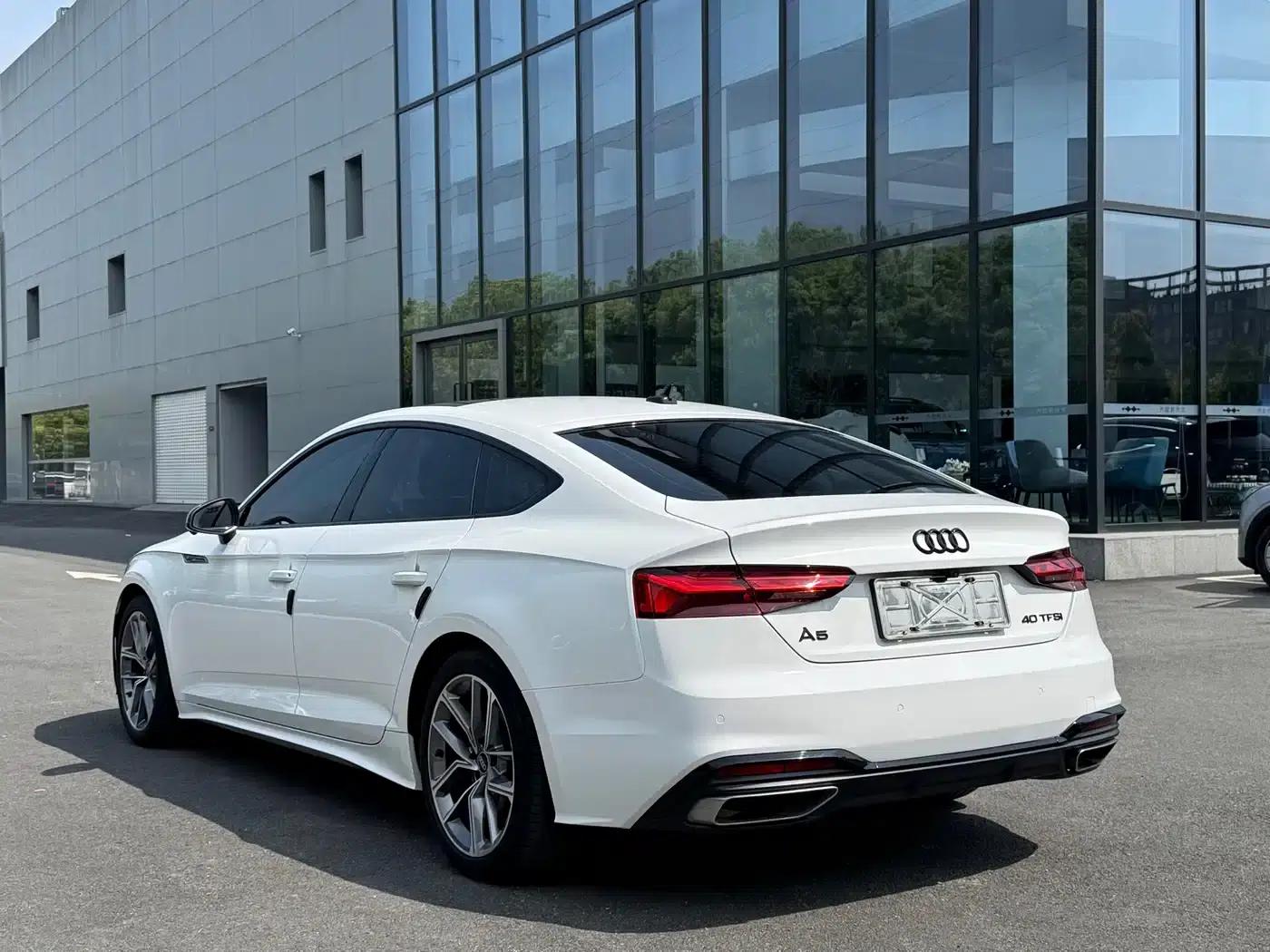 2021 Audi A5 Sportback 40 TFSI (Imported) - Fashionable and Dynamic Model — миниатюра 20