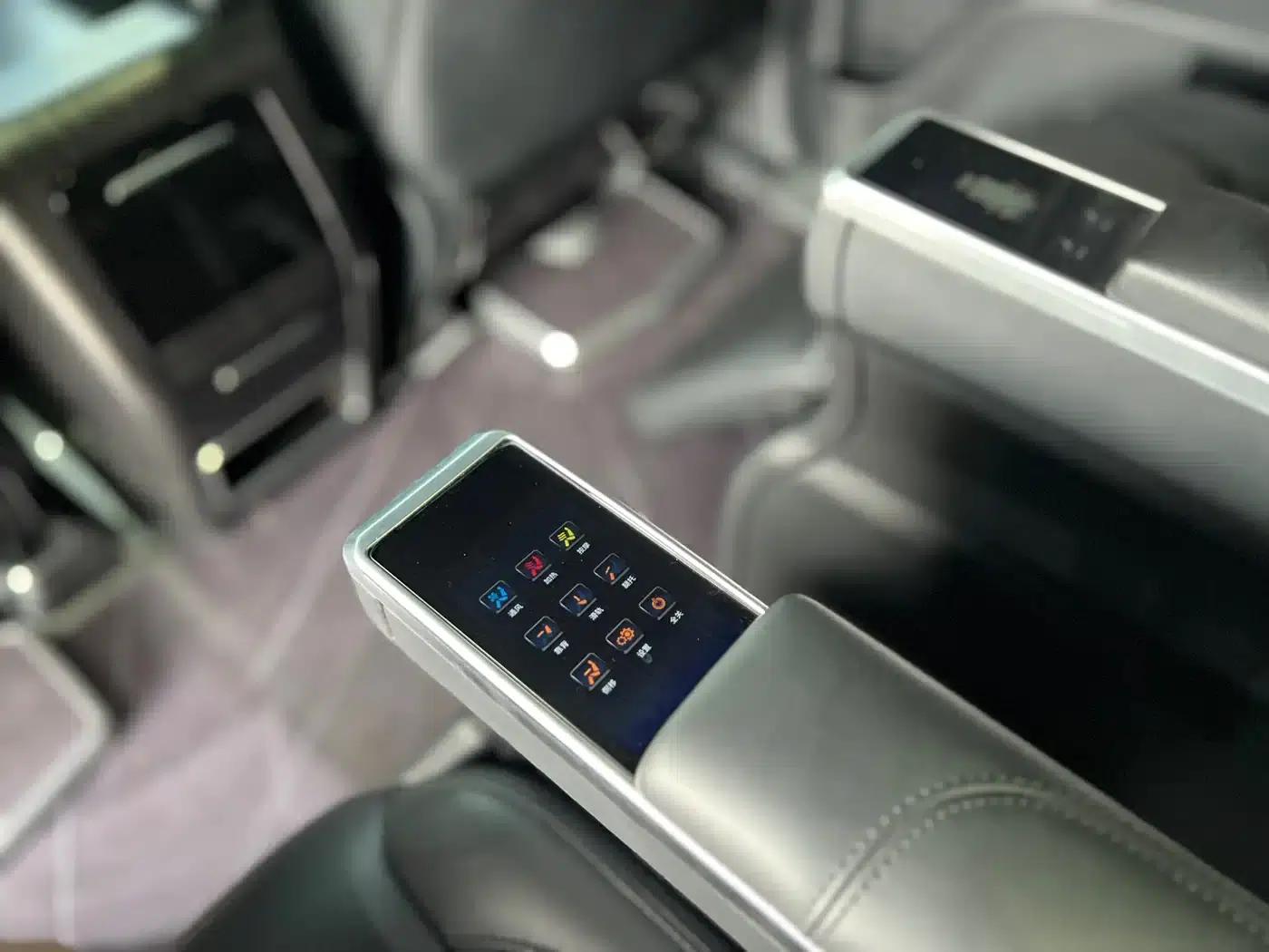 2021 Sienna 2.5L Hybrid Supreme Edition — миниатюра 8
