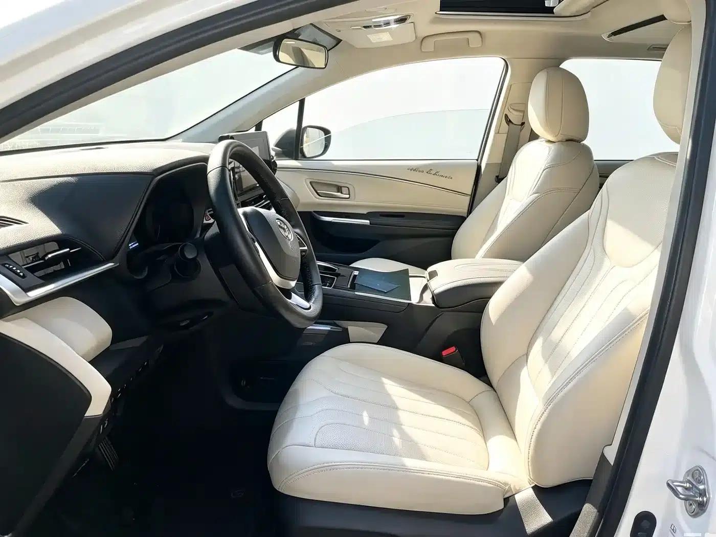 2021 Sienna 2.5L Hybrid Comfort Edition — миниатюра 9
