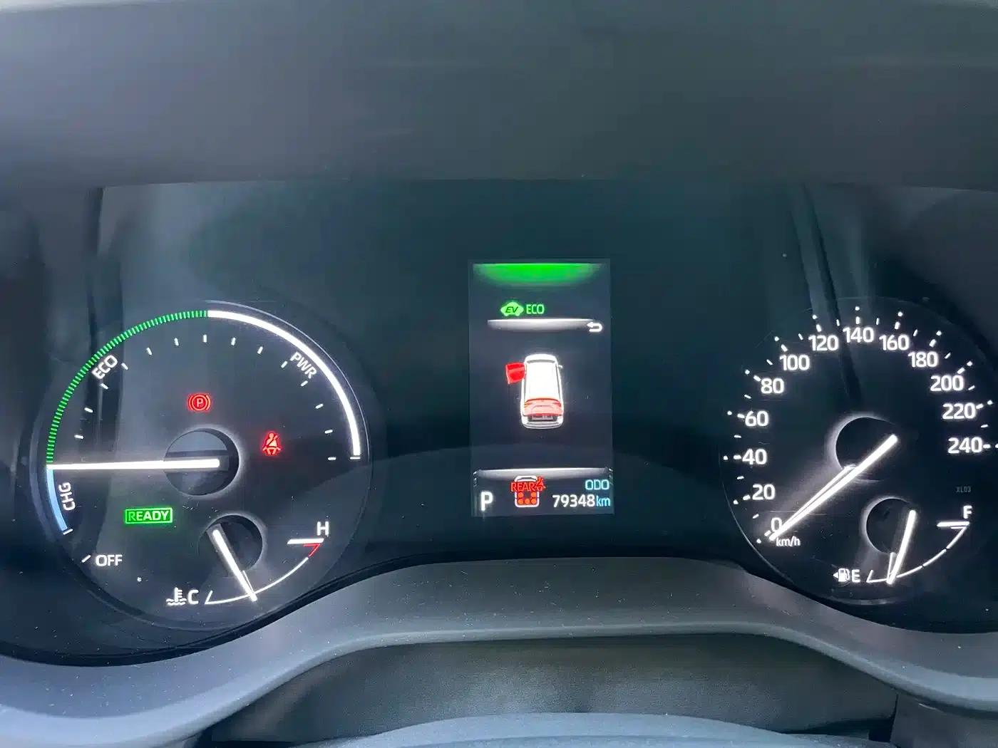 2023 Sienna 2.5L Hybrid Premium Edition — миниатюра 15
