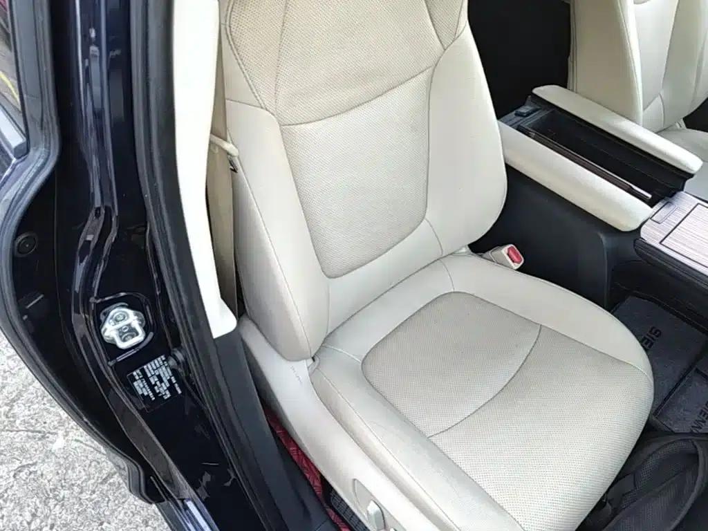 2021 Sienna 2.5L Hybrid Luxury Edition — миниатюра 25