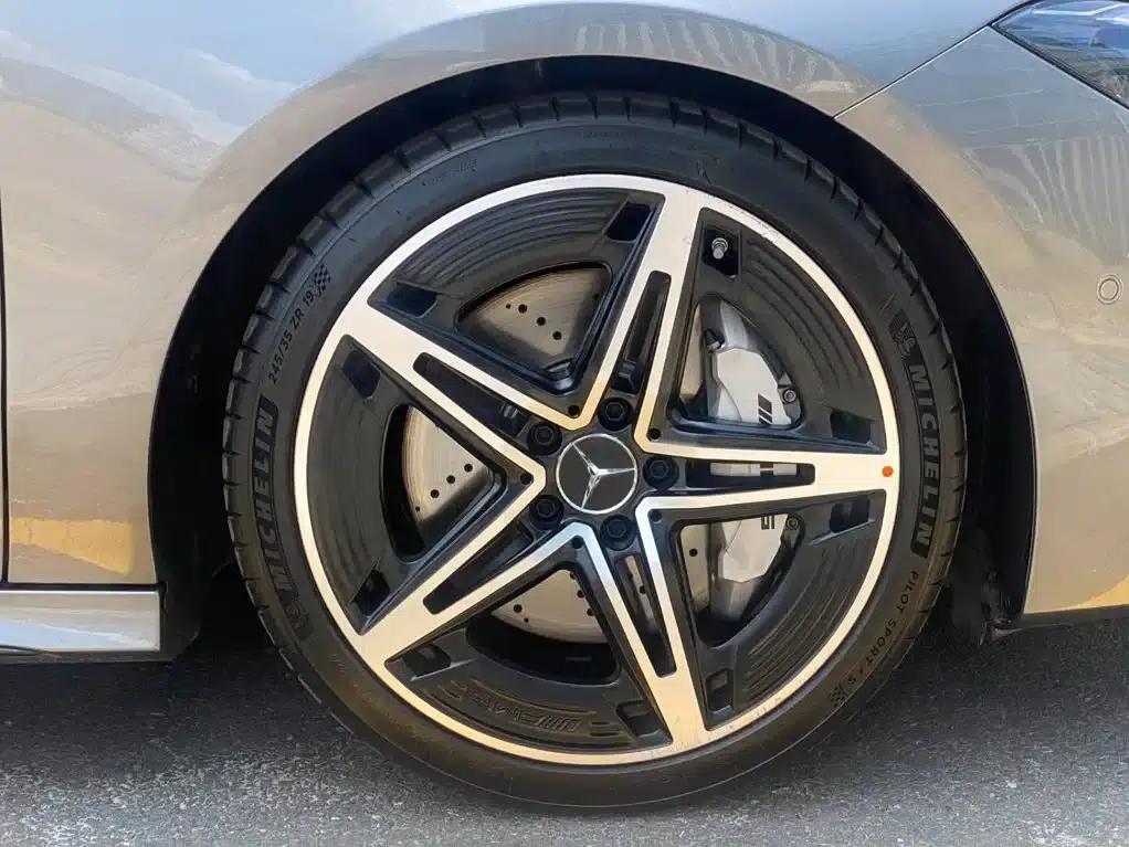 2023 Mercedes-Benz A-Class AMG A 35 L 4MATIC — миниатюра 4