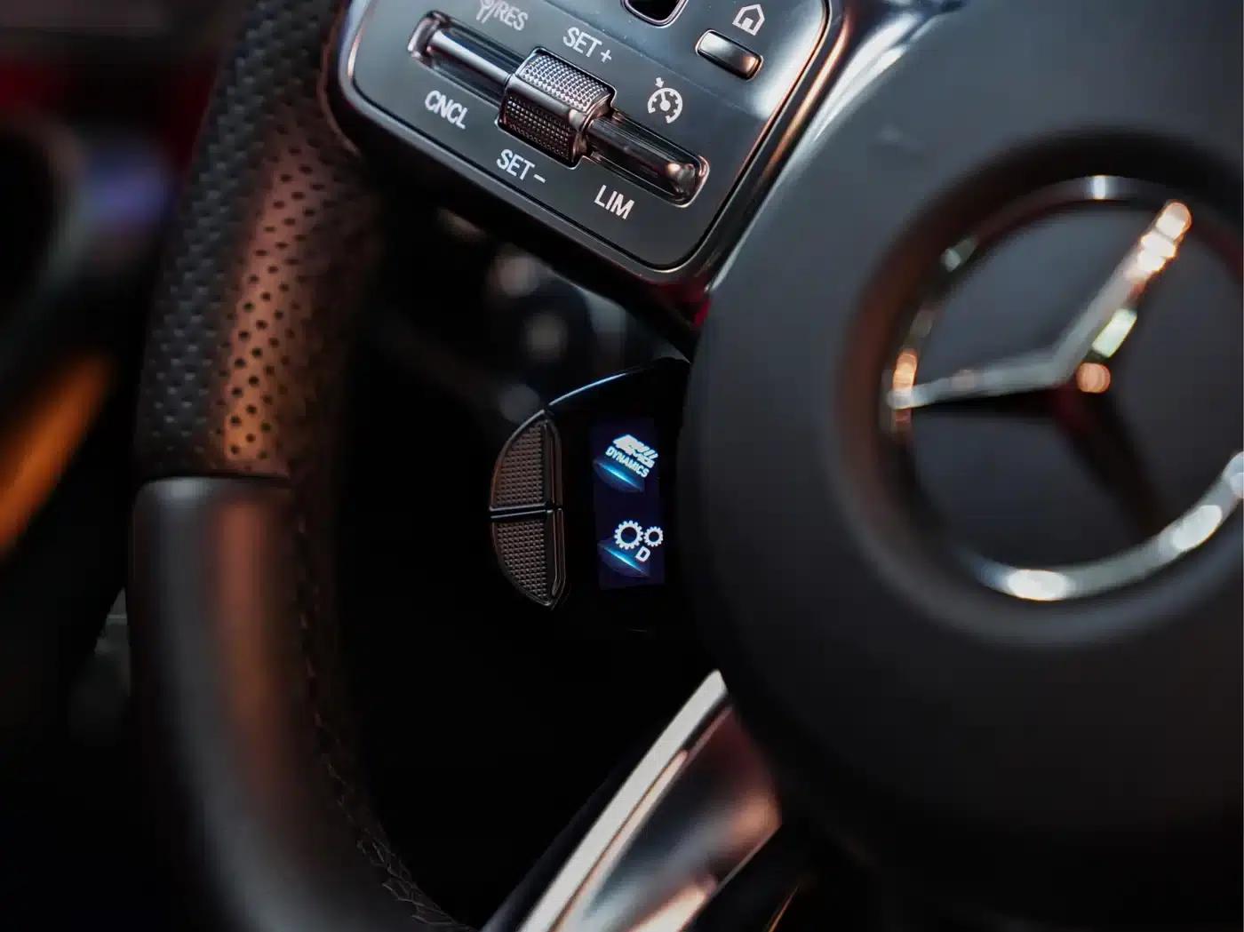 2022 Mercedes-Benz A-Class AMG A 35 L 4MATIC — миниатюра 14
