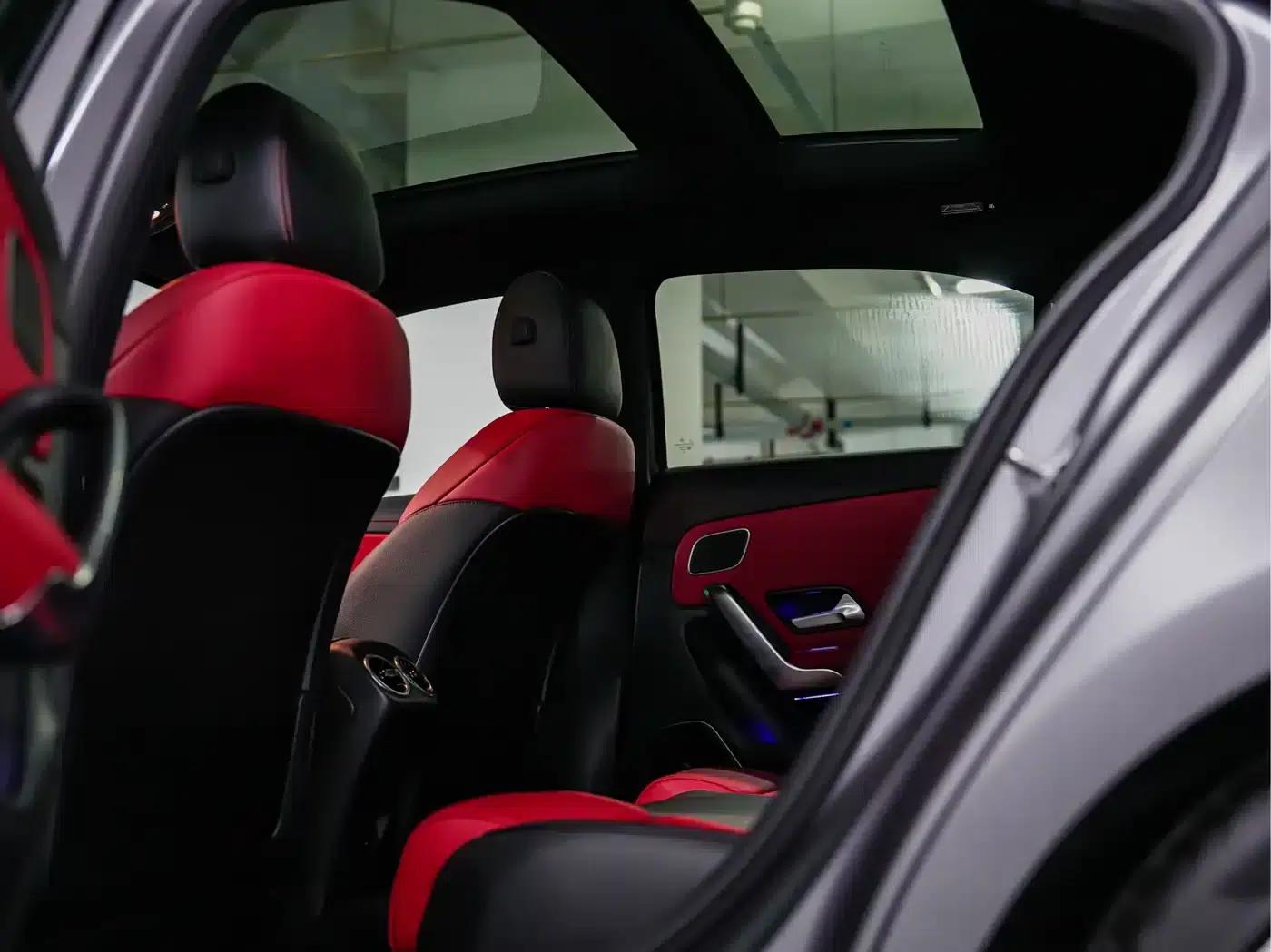 2022 Mercedes-Benz A-Class AMG A 35 L 4MATIC — миниатюра 15