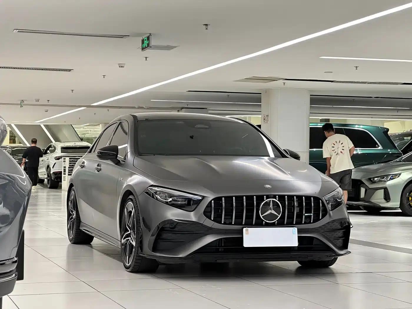2024 Mercedes-Benz A-Class AMG Facelift AMG A 35 L 4MATIC — миниатюра 3
