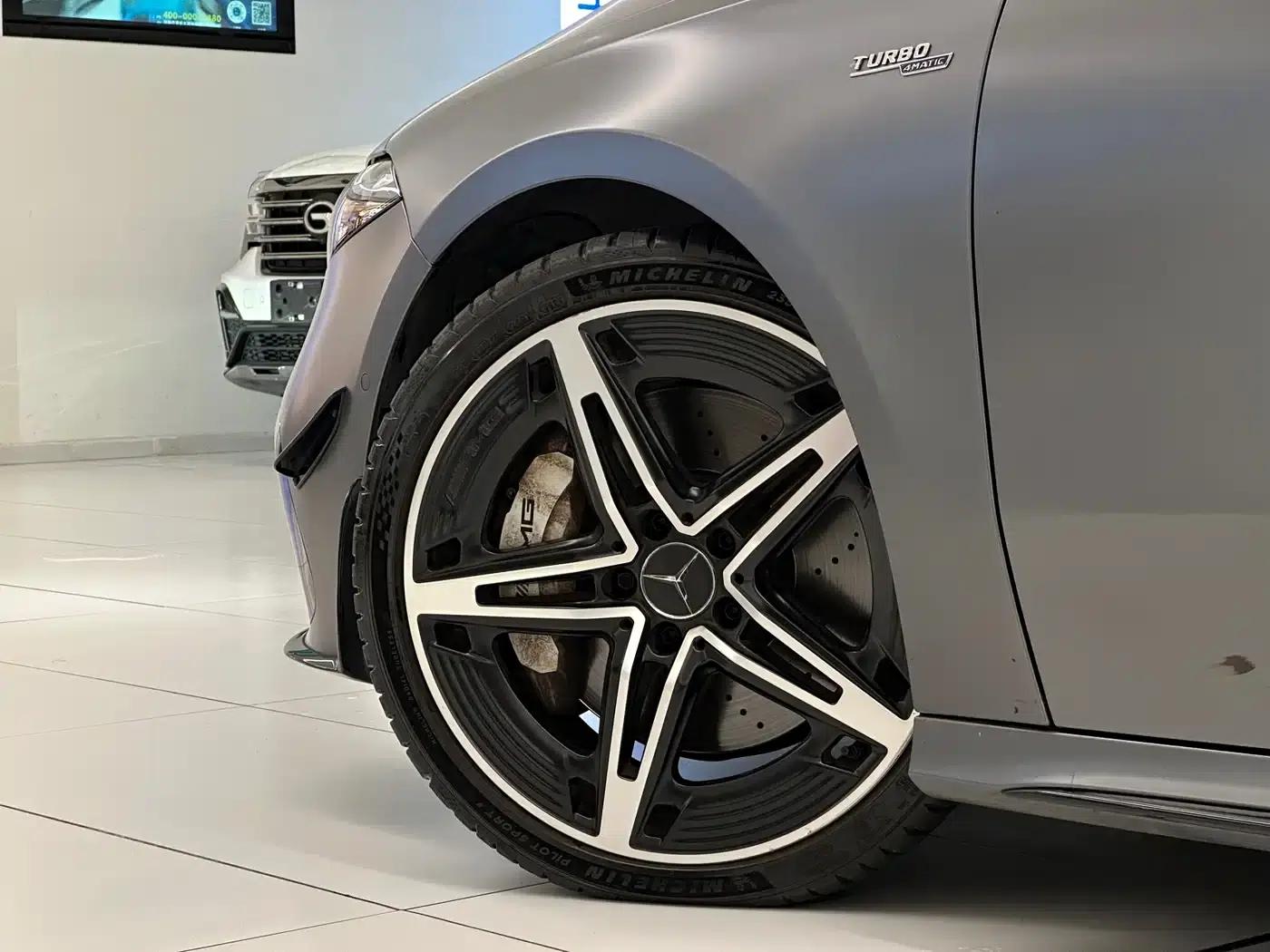 2024 Mercedes-Benz A-Class AMG Facelift AMG A 35 L 4MATIC — миниатюра 23