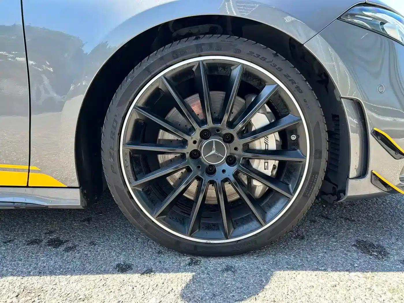 2022 Mercedes-Benz A-Class AMG A 35 L 4MATIC — миниатюра 5