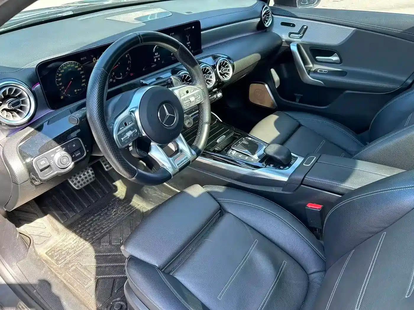 2022 Mercedes-Benz A-Class AMG A 35 L 4MATIC — миниатюра 9