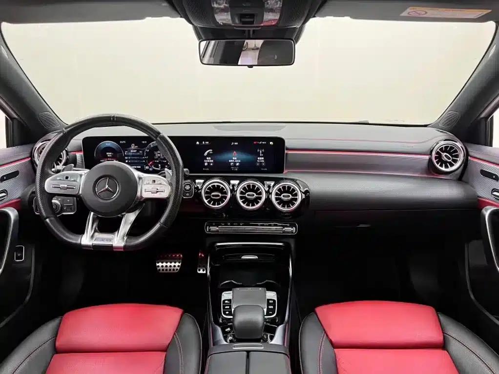 2019 Mercedes-Benz A-Class AMG A 35 L 4MATIC — миниатюра 7