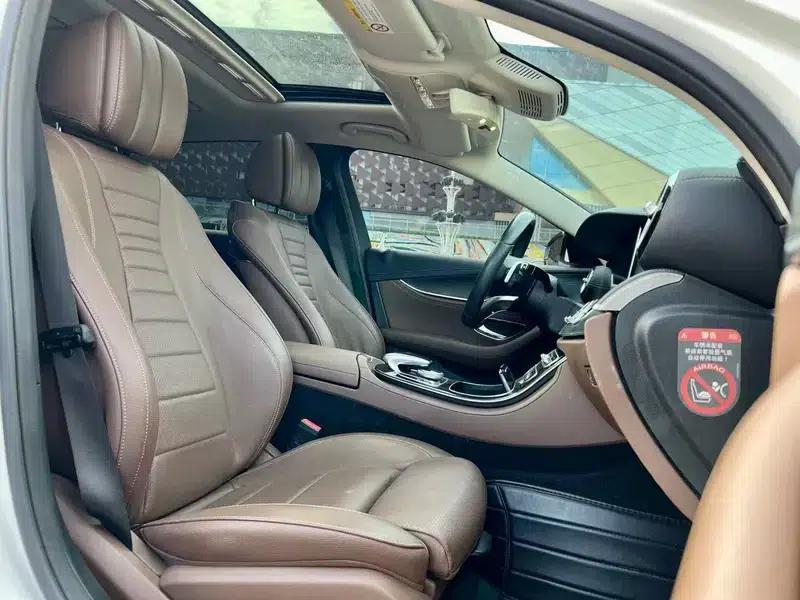 2016 Mercedes-Benz E-Class E 200 L Sport — миниатюра 11