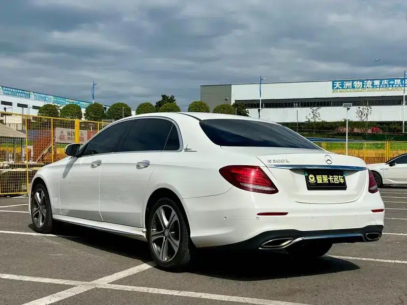 2016 Mercedes-Benz E-Class E 200 L Sport — миниатюра 4