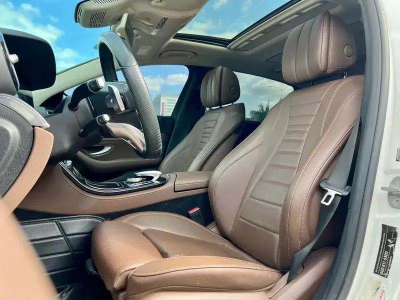 2016 Mercedes-Benz E-Class E 200 L Sport — миниатюра 10