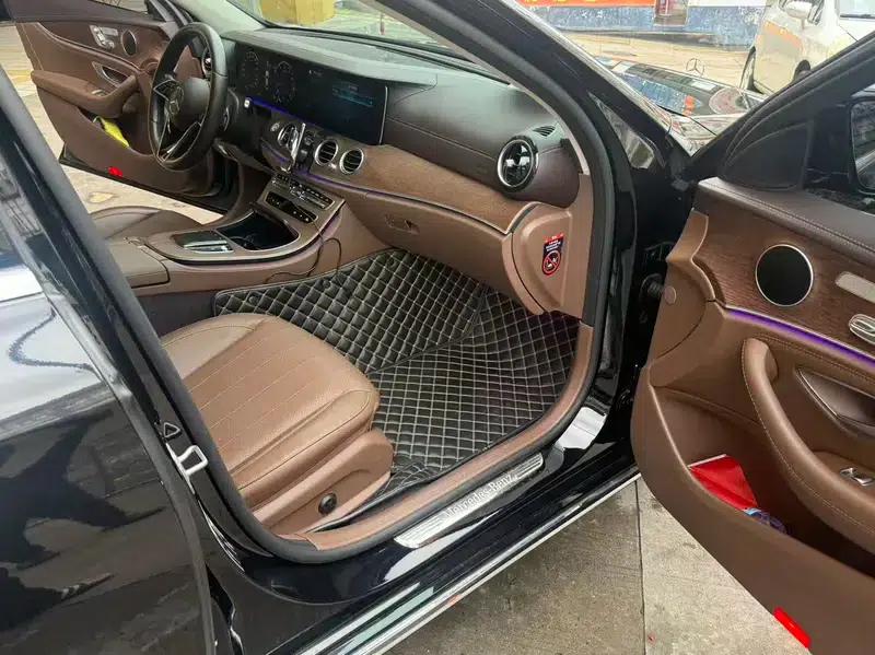 Mercedes-Benz E-Class 2022 Facelift E 300 L Luxury Sedan — миниатюра 5