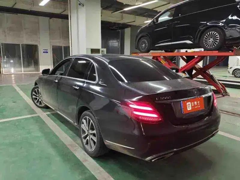 Mercedes-Benz E-Class 2018 Facelift E 300 L Fashion Model — миниатюра 3