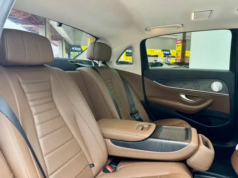 2016 Mercedes-Benz E-Class E 200 L Sport — миниатюра 22