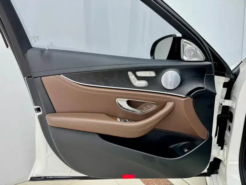 2016 Mercedes-Benz E-Class E 200 L Sport — миниатюра 26