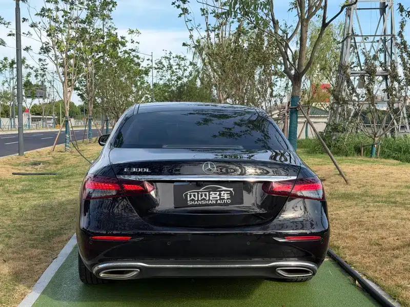 Mercedes-Benz E-Class 2021 Facelift E 300 L Luxury Sedan — миниатюра 5