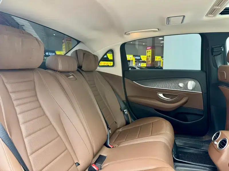 Mercedes-Benz E-Class 2019 E 200 L Sport — миниатюра 21