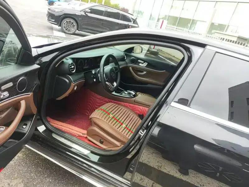 2016 Mercedes-Benz E-Class E 300 L Sport Luxury — миниатюра 9