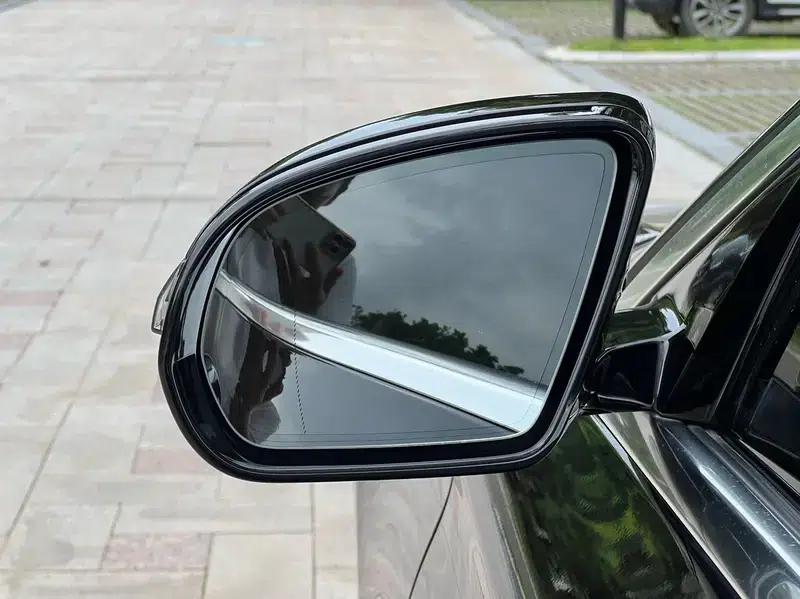 Mercedes-Benz E-Class 2022 Facelift E 300 L Fashion Sedan — миниатюра 10