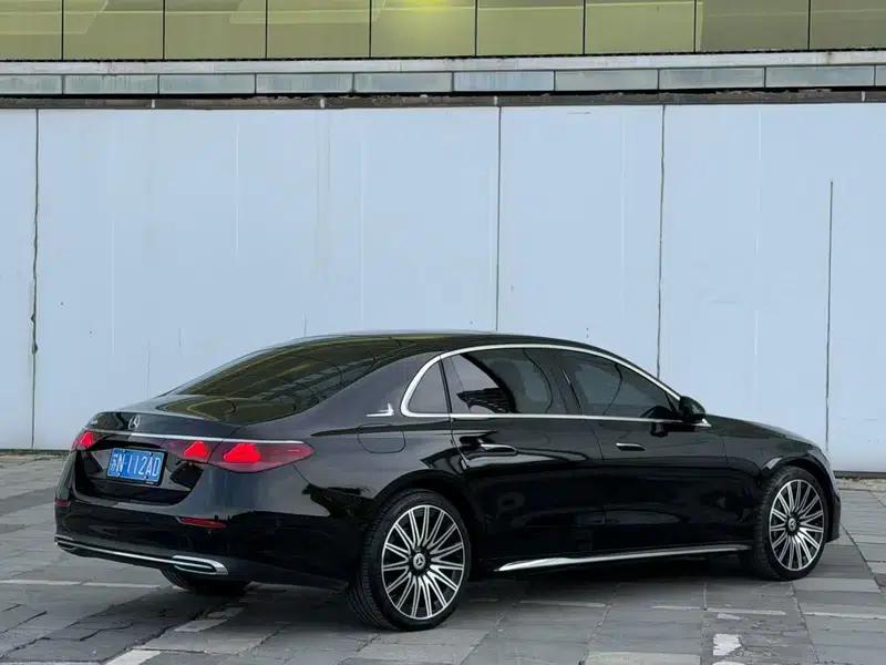 Mercedes-Benz E-Class 2024 E 300 L Luxury Sedan — миниатюра 4