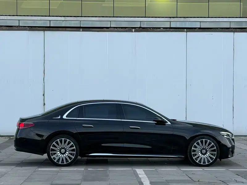 Mercedes-Benz E-Class 2024 E 300 L Luxury Sedan — миниатюра 5