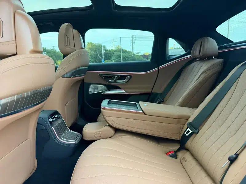 Mercedes-Benz E-Class 2024 E 300 L Luxury Sedan — миниатюра 9