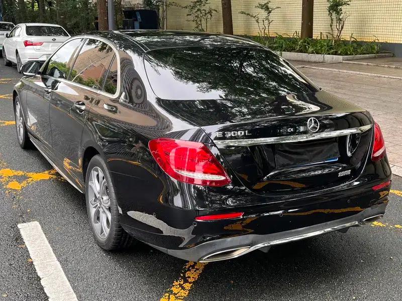 Mercedes-Benz E-Class 2020 Facelift E 300 L Sport Style — миниатюра 4