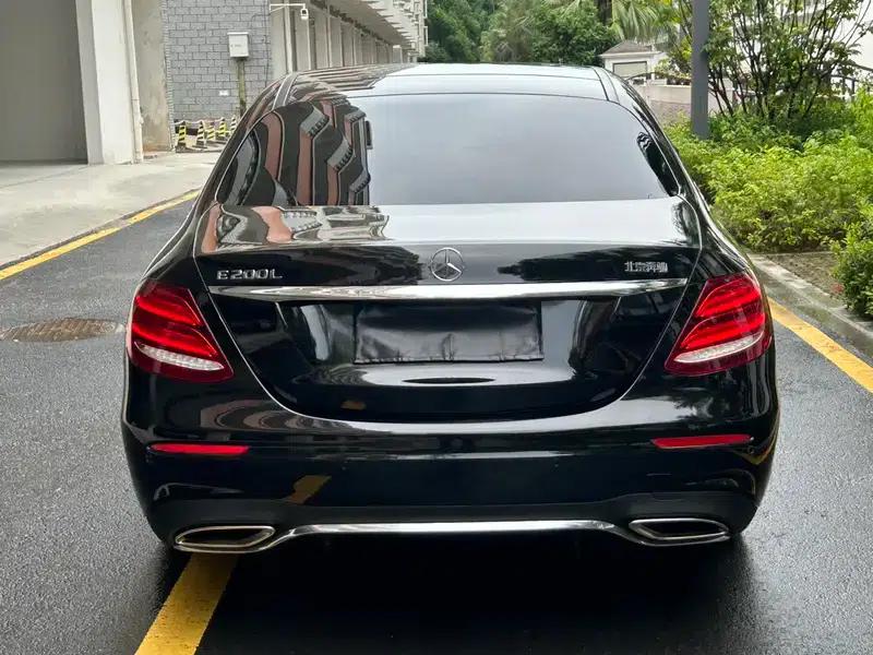 Mercedes-Benz E-Class 2018 Facelift E 200 L Sport — миниатюра 4