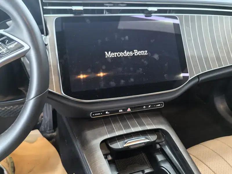 Mercedes-Benz E-Class 2024 E 300 L Fashion Sedan — миниатюра 3