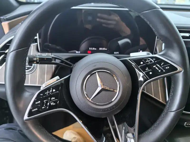 Mercedes-Benz E-Class 2024 E 300 L Fashion Sedan — миниатюра 5