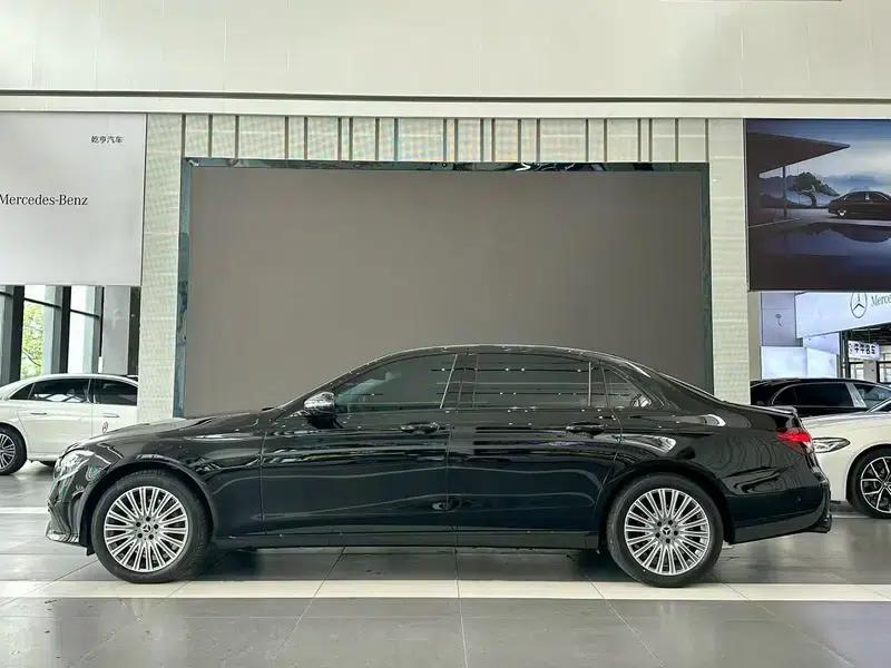 2023 Mercedes-Benz E-Class E 300 L Luxury Sedan — миниатюра 3