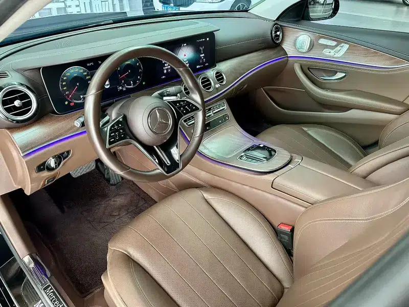2023 Mercedes-Benz E-Class E 300 L Luxury Sedan — миниатюра 8