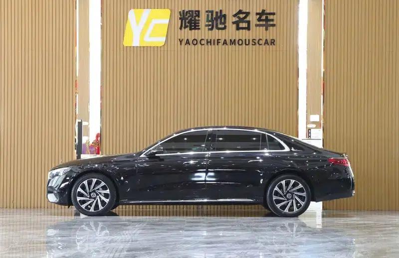 Mercedes-Benz E-Class 2024 E 300 L Luxury Sedan — миниатюра 3