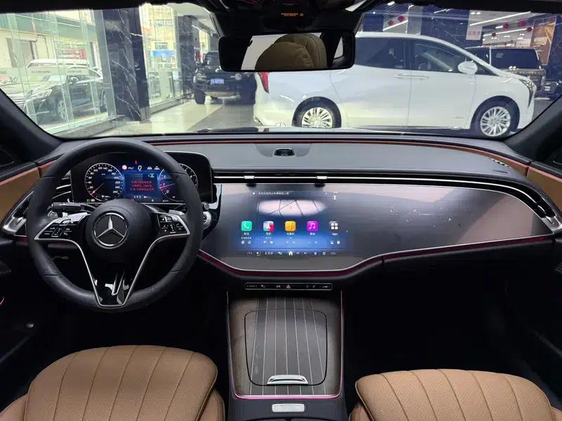 Mercedes-Benz E-Class 2024 E 300 L Fashion Sedan — миниатюра 17