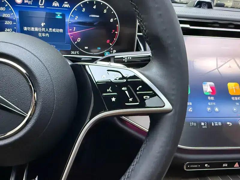 Mercedes-Benz E-Class 2024 E 300 L Fashion Sedan — миниатюра 21