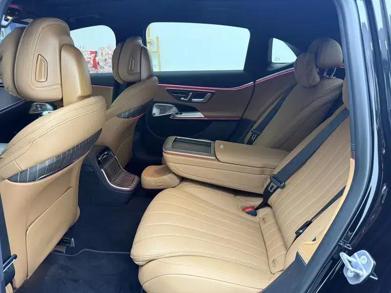 Mercedes-Benz E-Class 2024 E 300 L Fashion Sedan — миниатюра 24