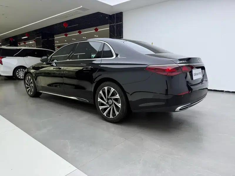 Mercedes-Benz E-Class 2024 E 300 L Fashion Sedan — миниатюра 5
