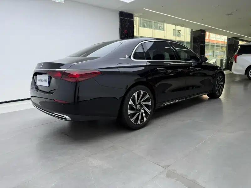 Mercedes-Benz E-Class 2024 E 300 L Fashion Sedan — миниатюра 7
