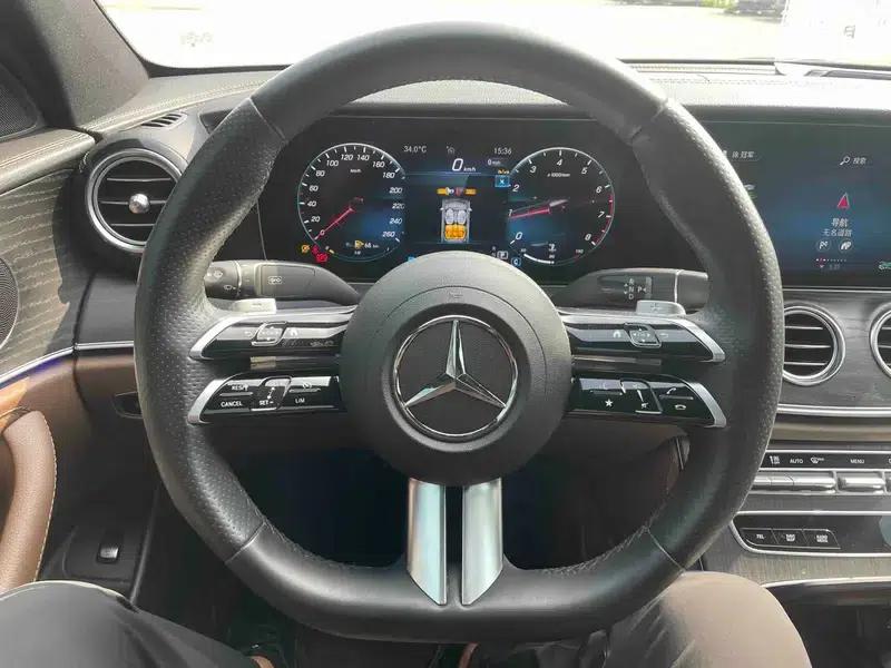 Mercedes-Benz E-Class 2023 E 300 L Fashion Sport Sedan — миниатюра 8