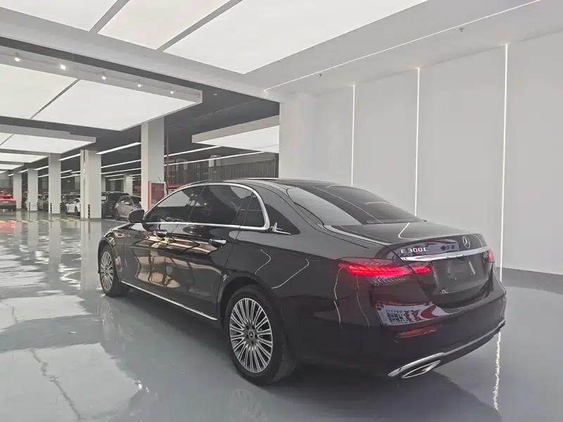 Mercedes-Benz E-Class 2021 Facelift E 300 L Fashion Sedan — миниатюра 4