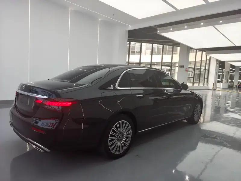 Mercedes-Benz E-Class 2021 Facelift E 300 L Fashion Sedan — миниатюра 5