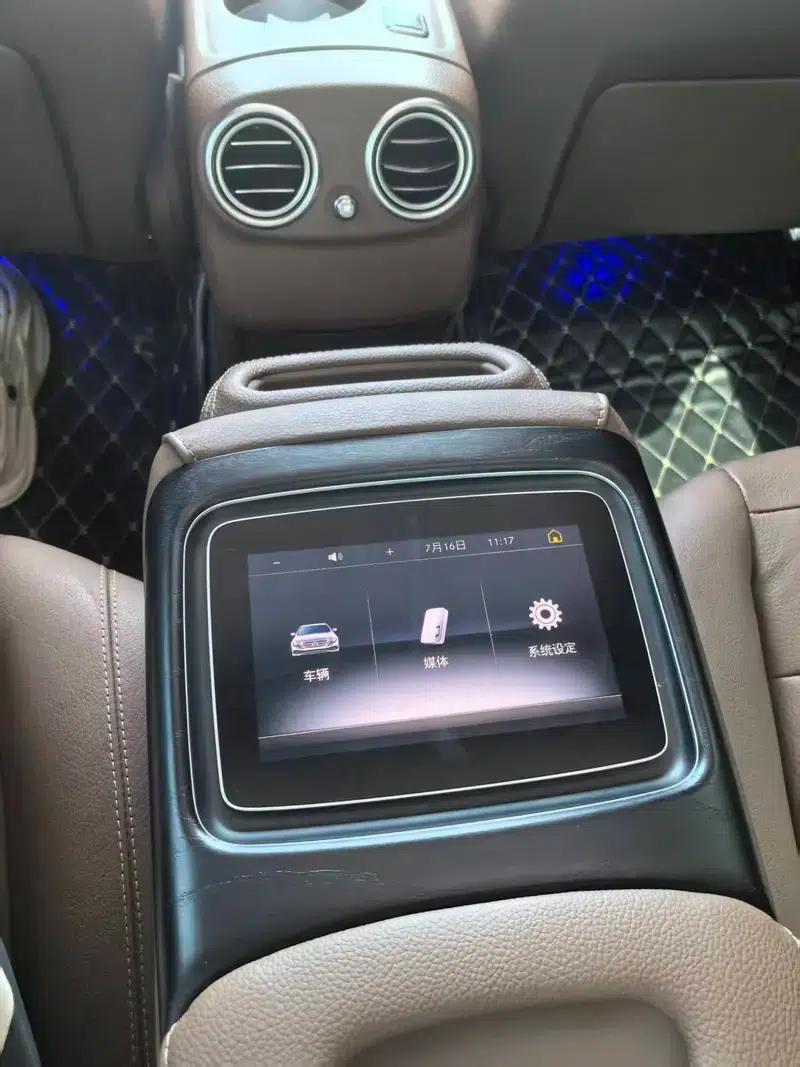 2019 Mercedes-Benz E-Class E 350 L Sport 4MATIC — миниатюра 10