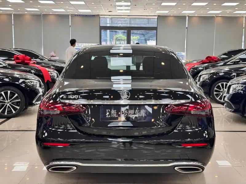 Mercedes-Benz E-Class 2022 Facelift E 300 L Fashion Sedan — миниатюра 5