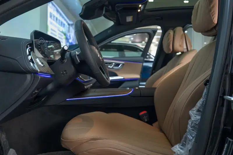 Mercedes-Benz E-Class 2024 E 300 L Fashion Sedan — миниатюра 12