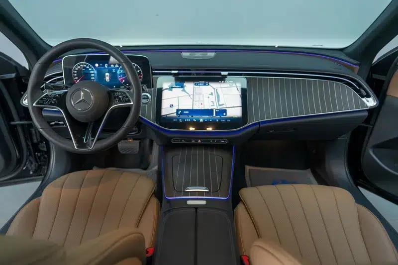 Mercedes-Benz E-Class 2024 E 300 L Fashion Sedan — миниатюра 9