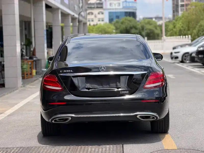 Mercedes-Benz E-Class 2019 E 300 L Fashion Edition — миниатюра 5
